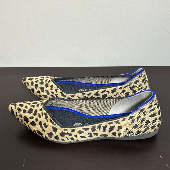 ROTHYS The Point Leopard Desert Cat Shoe Retired Animal Print Slip On Flat Sz 6 - Picture 3 of 12